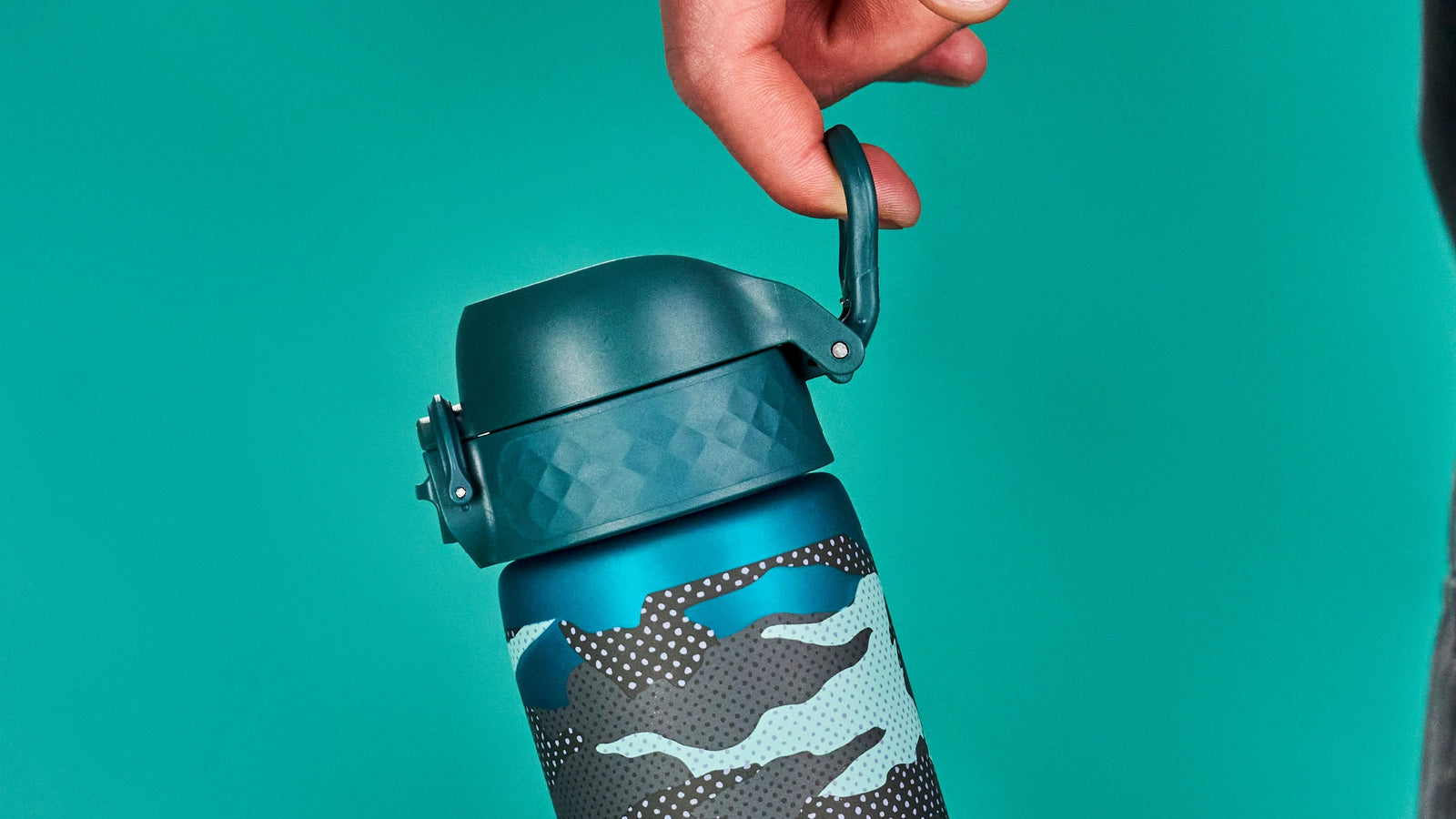 Feature banner - carry handle — ION8